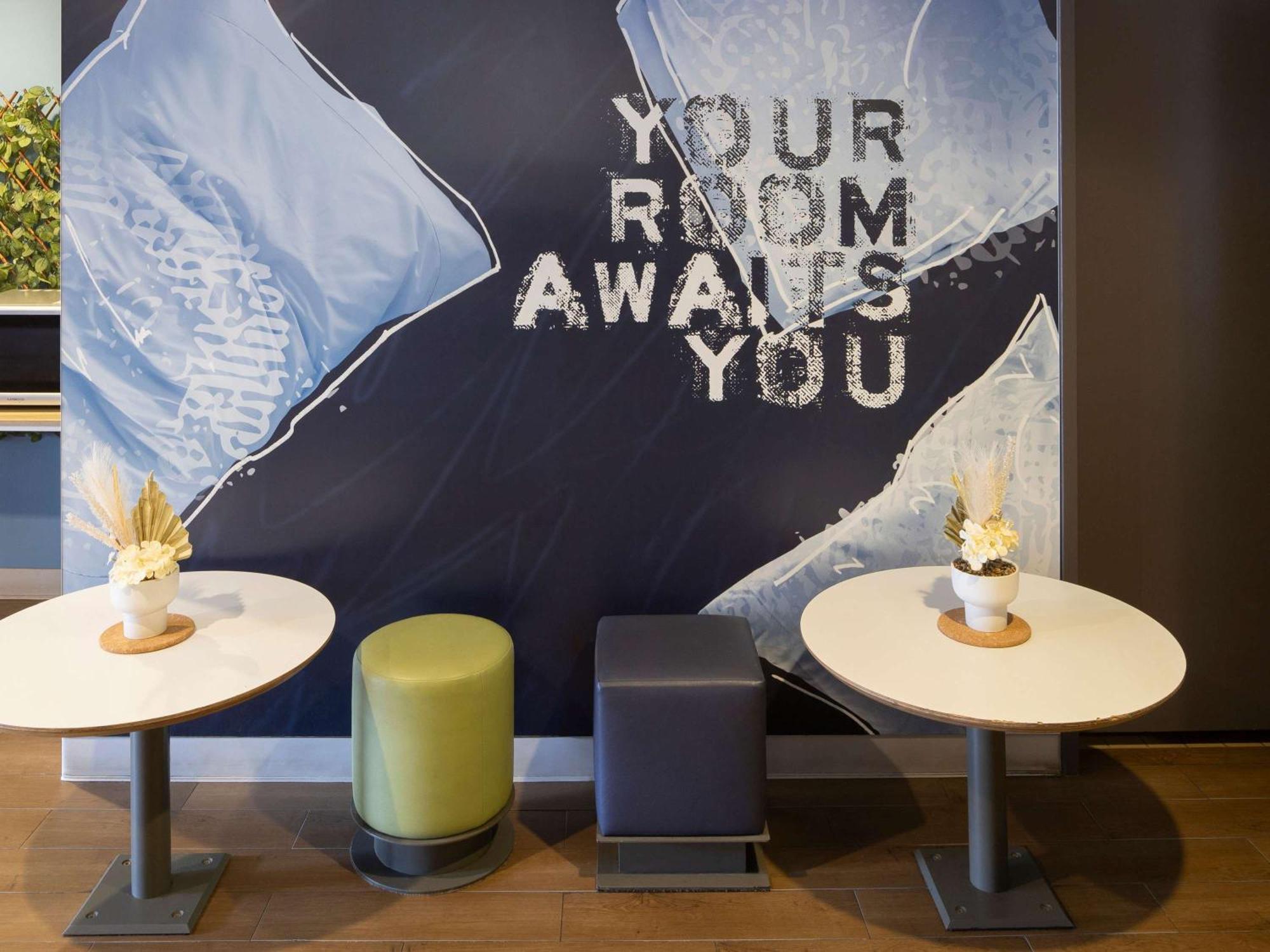 Ibis Budget - Casula Liverpool Eksteriør billede